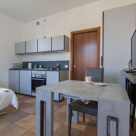 Fabulous Studio In Monza 15 Km To Milan City Centre ภายนอก รูปภาพ