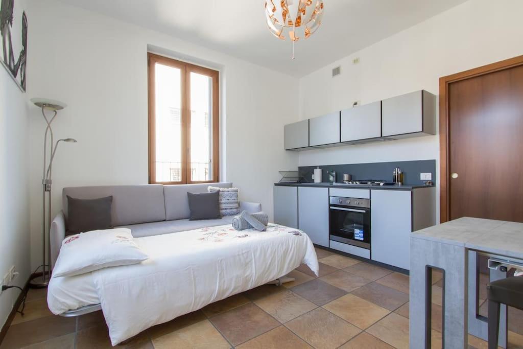 Fabulous Studio In Monza 15 Km To Milan City Centre ภายนอก รูปภาพ
